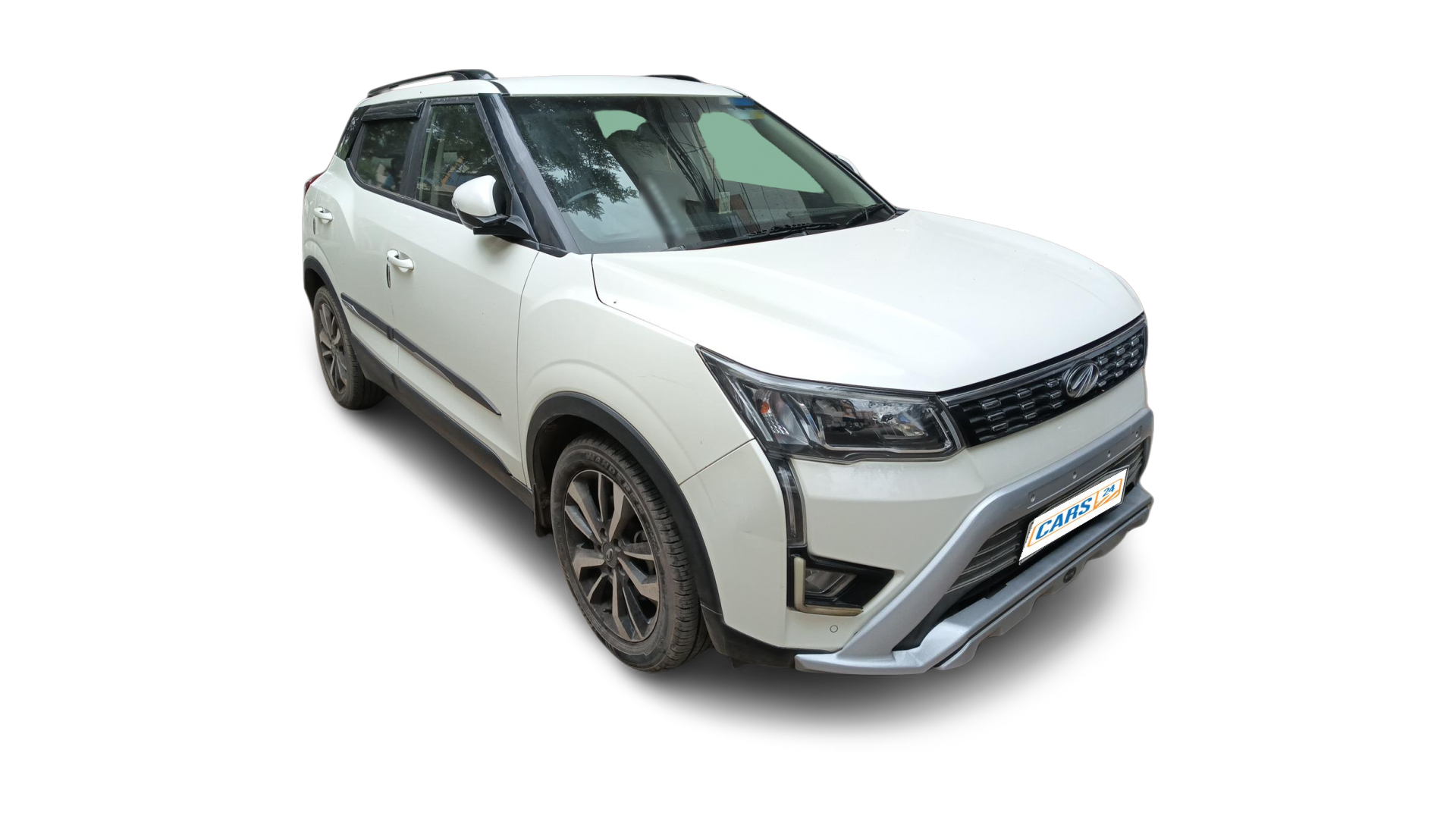 2020 Mahindra XUV300 - SUV - Petrol - Manual - ₹8.98 lakh